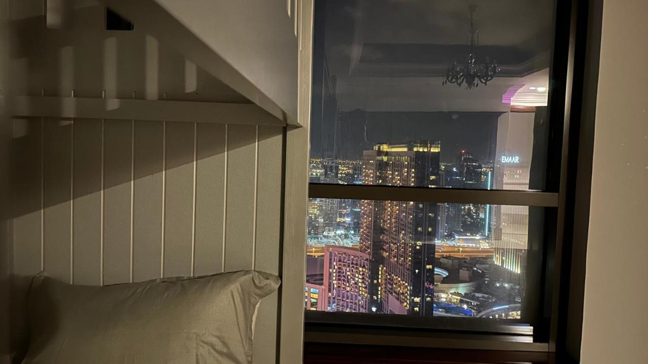 Neyar Beach Vibes - The Penthouse Hostel Dubai Bagian luar foto