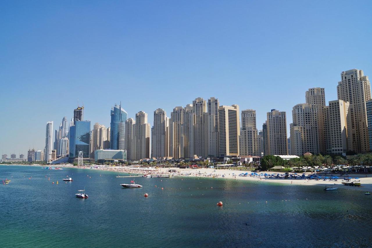 Neyar Beach Vibes - The Penthouse Hostel Dubai Bagian luar foto